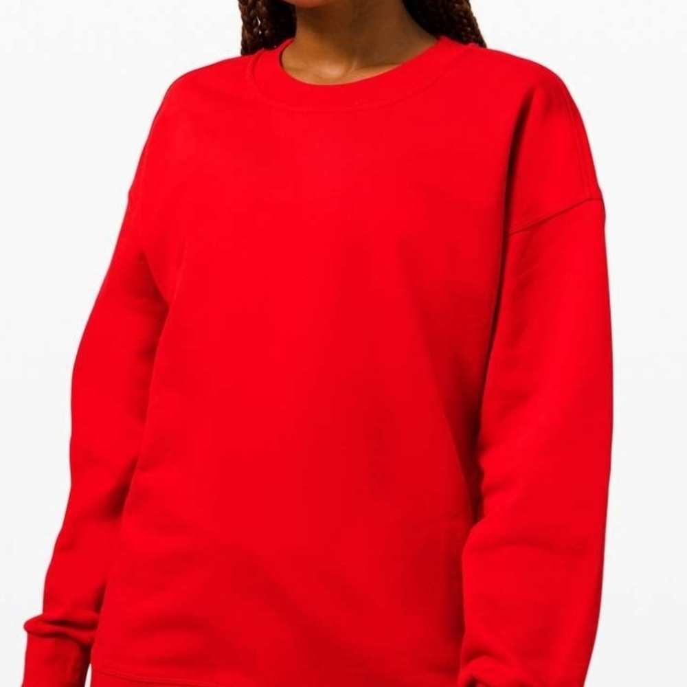 lululemon athletica Embossed Logo Top in Coral Red